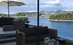 High View-A Seaside Villa With Huge Jacuzzi